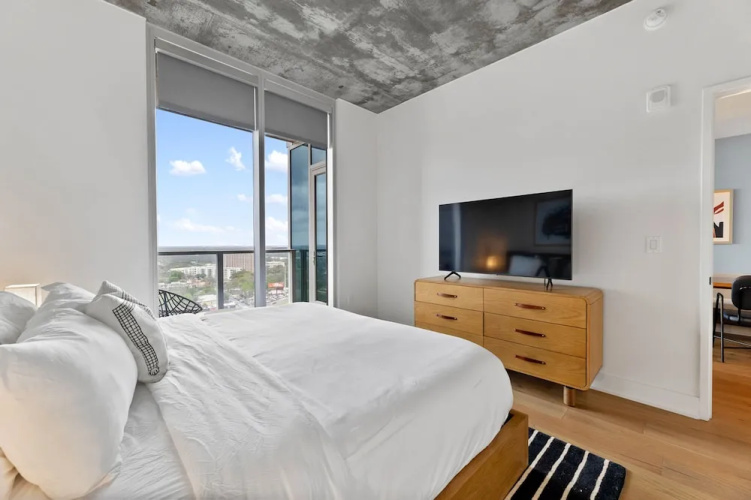 Luxe Condo in Downtown Austin