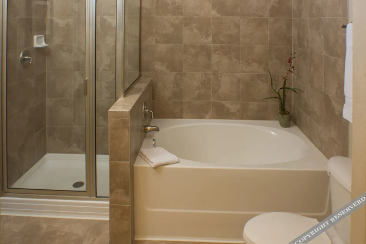Bella Piazza Condo Association