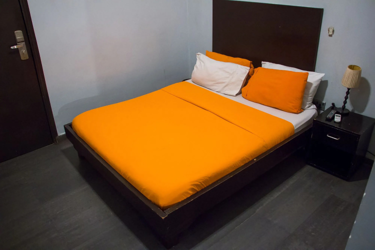 Precinct Comfort Services, Ikoyi