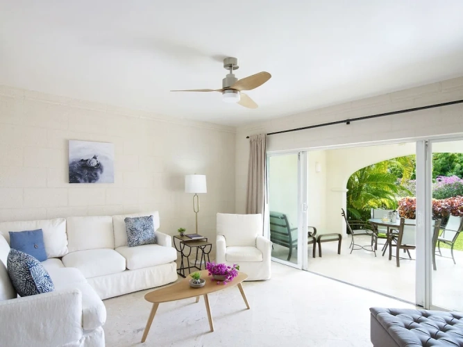 1 Bedroom Apartment with garden view