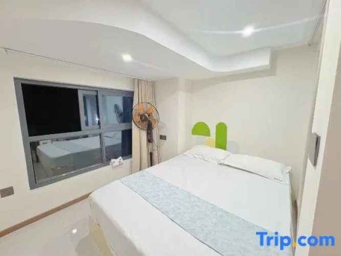 Suite with canal view