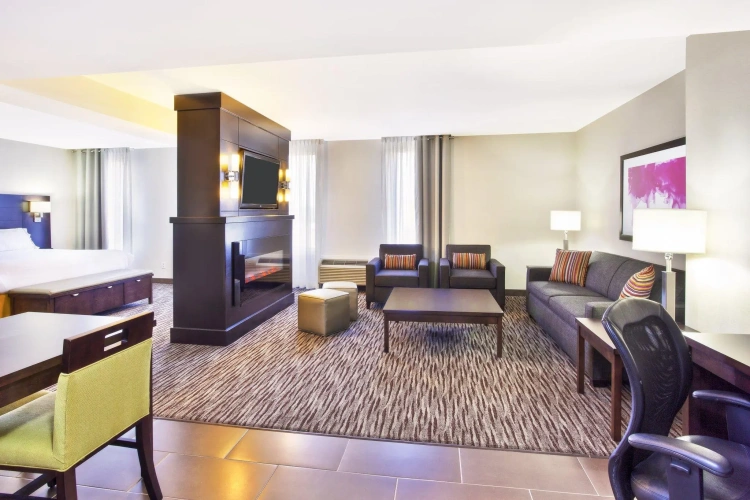 Double Suite