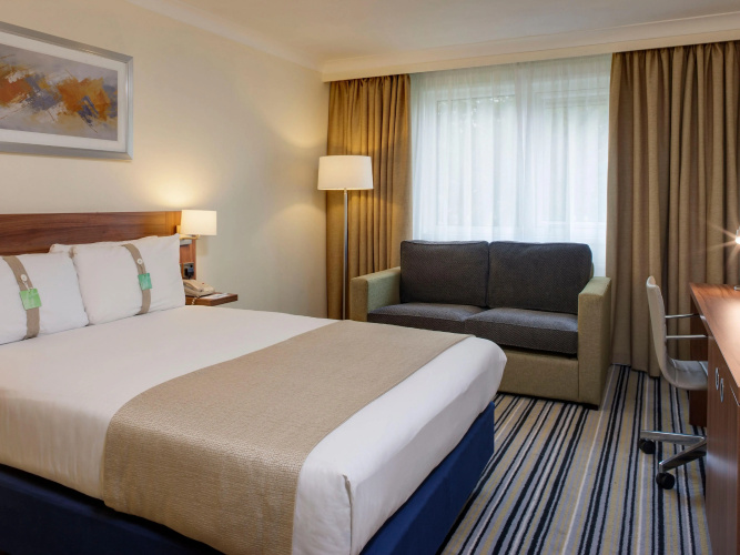 Holiday Inn Ashford Central by IHG