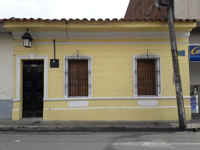 San Antonio Breezes Hostel