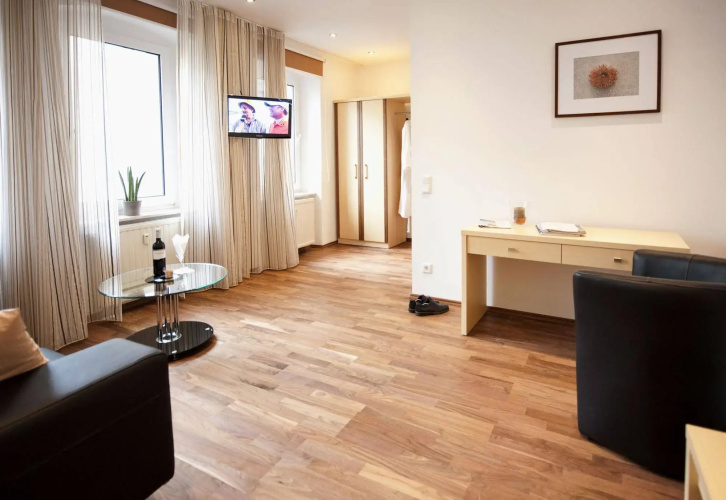 Advantage Hotel
