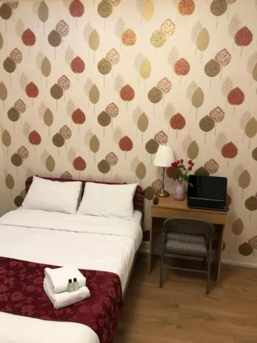 Lyon House Hotel