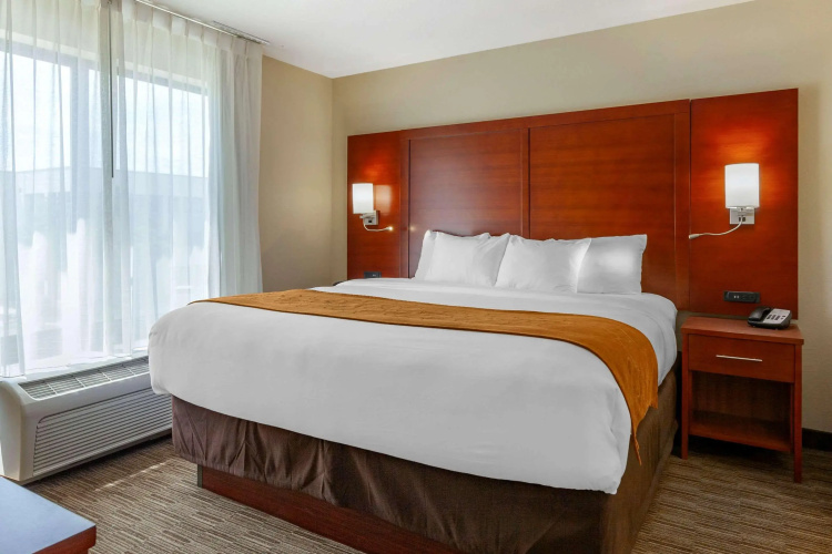 Comfort Suites Oshkosh West