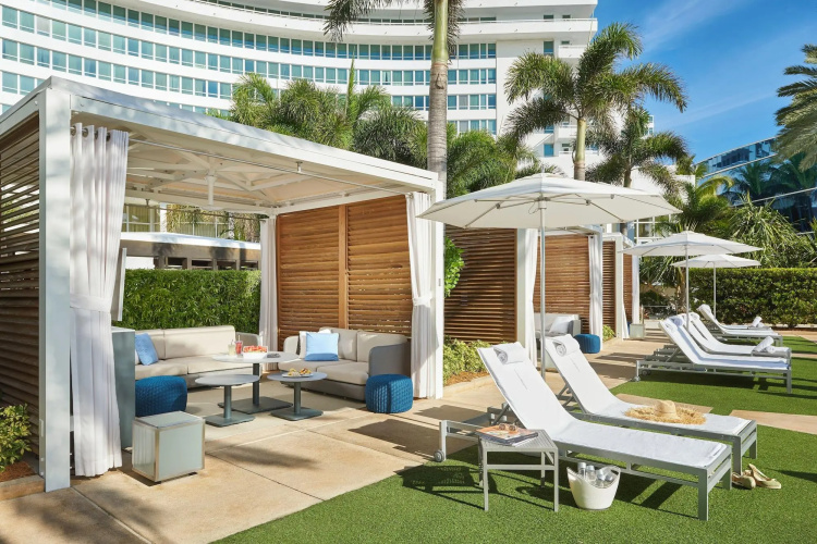 Fontainebleau Miami Beach photo 21