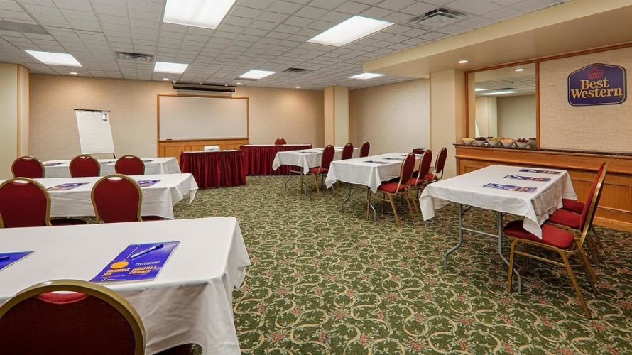 Best Western Voyageur Place Hotel photo 36