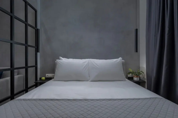 Hebrard Industrial Suites