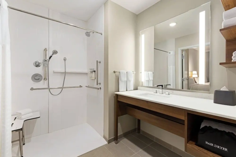 Double Suite