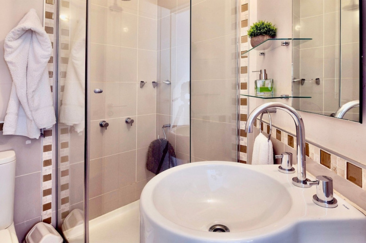 Oceana Suites Ocean Drive