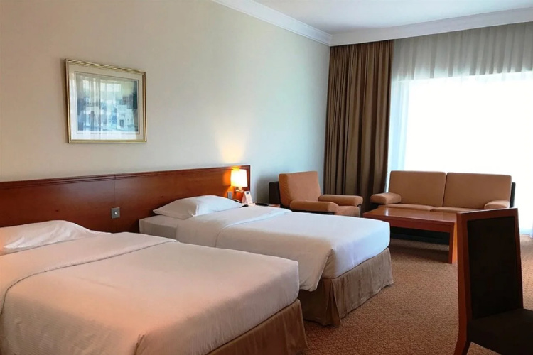Copthorne Airport Hotel