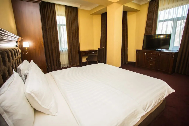 Grand Capital Hotel