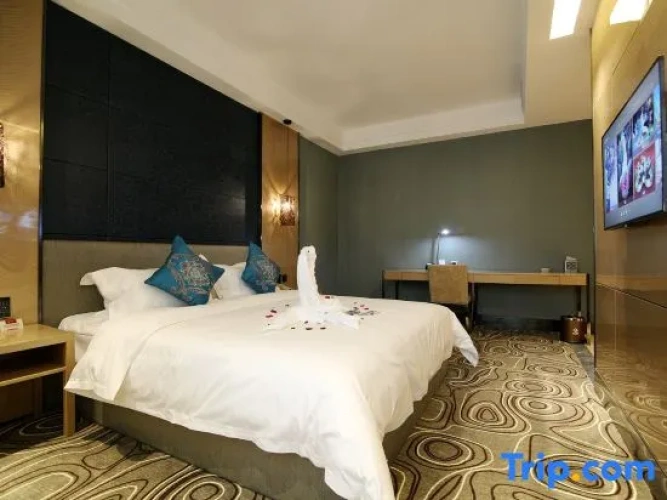 Deluxe Double Suite