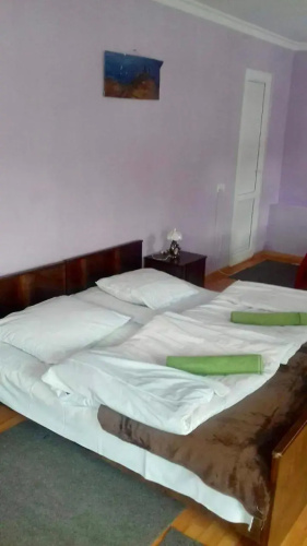 Nino Khetaguri Guest House