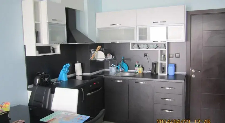 Akra Apartments