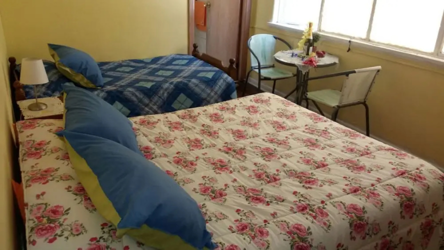 Hostal Bella Costa
