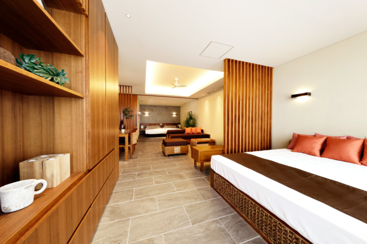 Suite with garden view