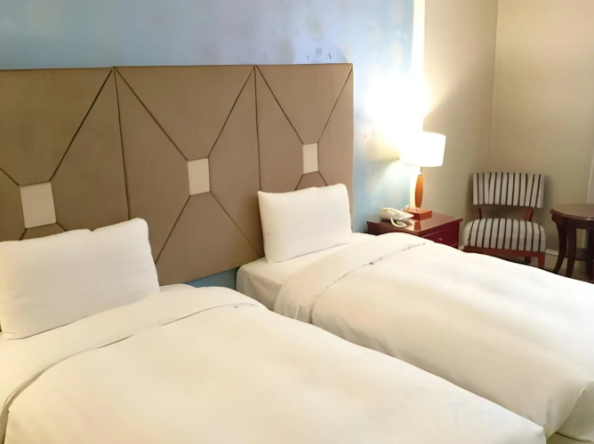 MRT Hotel