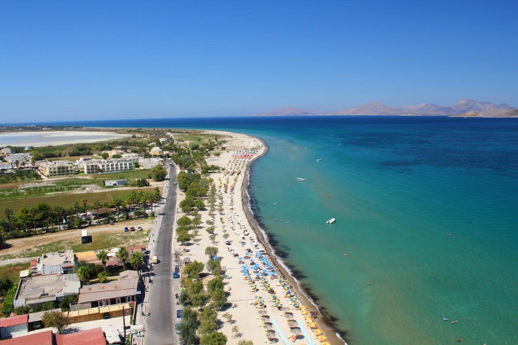 Tigaki Beach photo 16