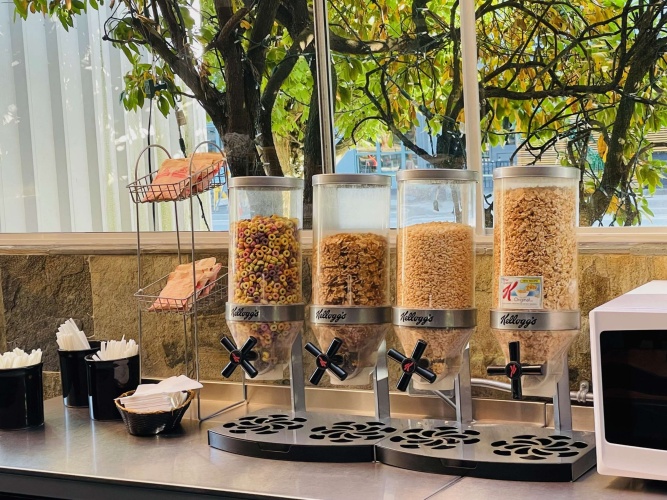 SureStay by Best Western Richmond Vancouver Airport photo 13