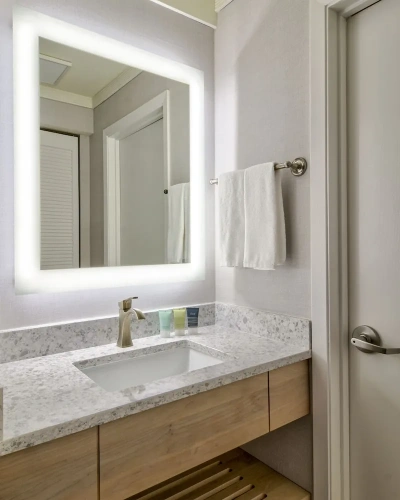 2 Bedrooms Deluxe Double room with balcony