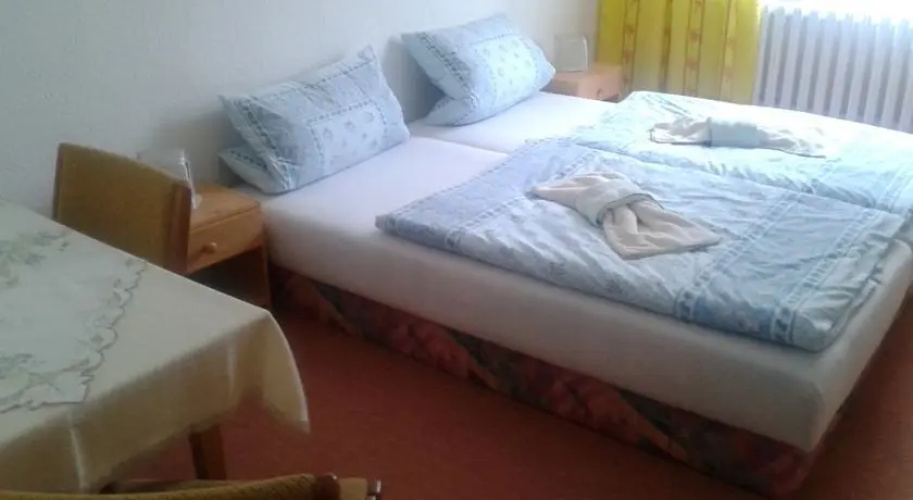 Hotel Weisses Haus