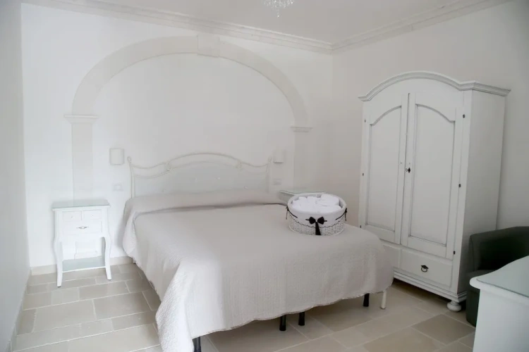 1 Bedroom Apartment with garden view