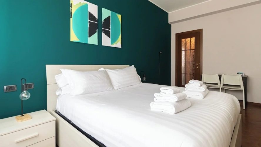 1 Bedroom Apartment with balcony