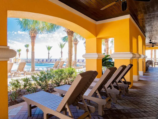 Casa Del Mar