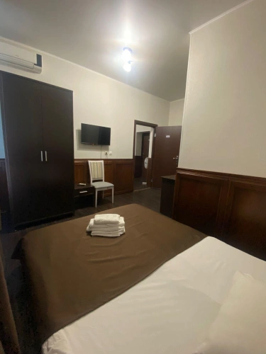 Economy Quadruple room