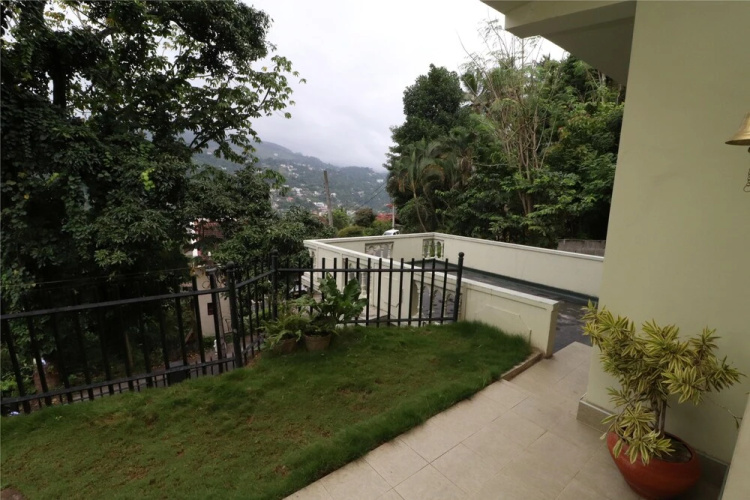 Yoho Cheliyan Villa