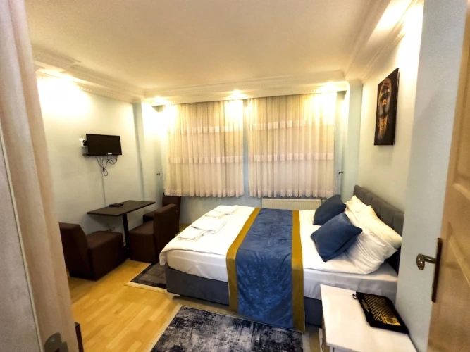 2 Bedrooms Standard Quadruple Family room
