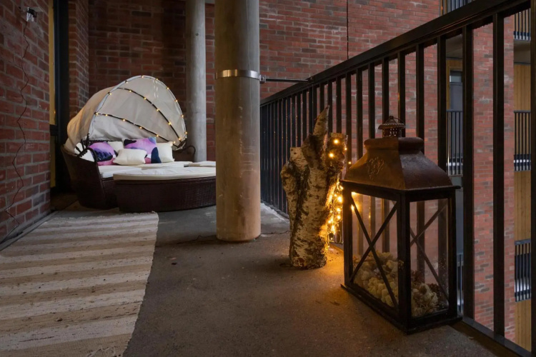 Tuomas´luxurious suites, Koivu