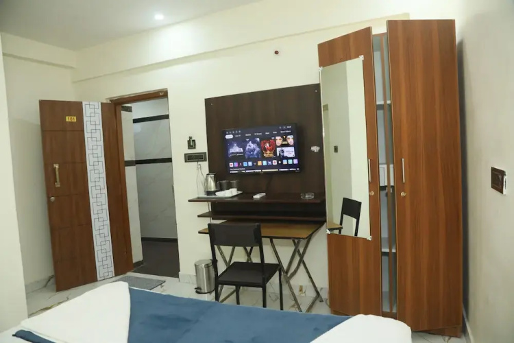 Hotel Rest O ITPL