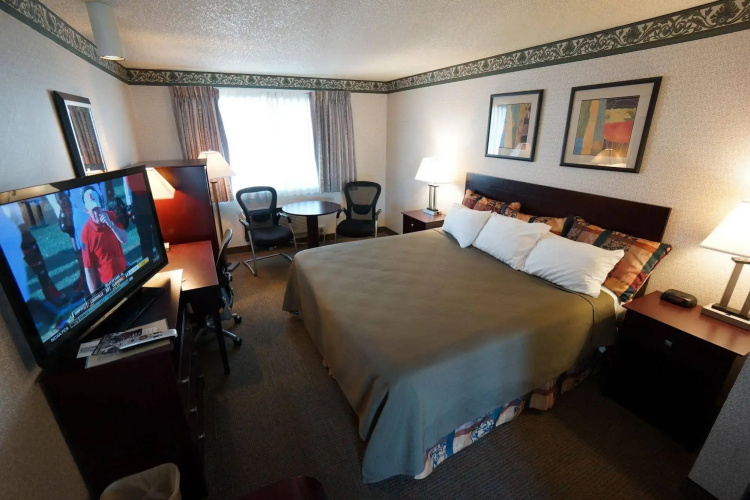 Holiday Motel