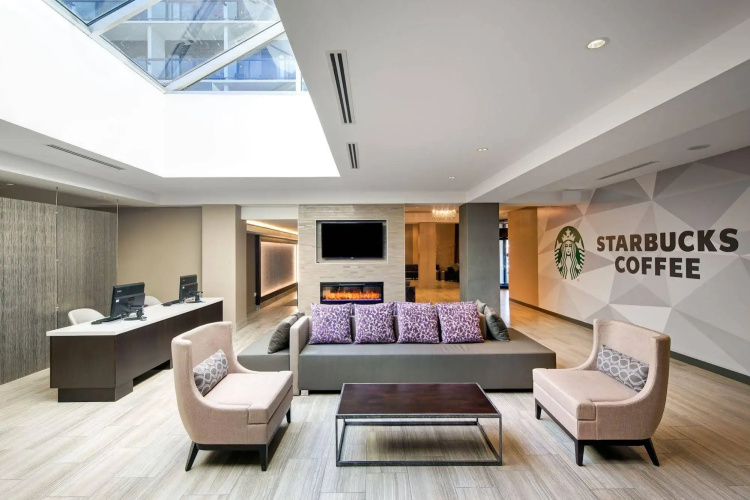 DoubleTree by Hilton Halifax Dartmouth