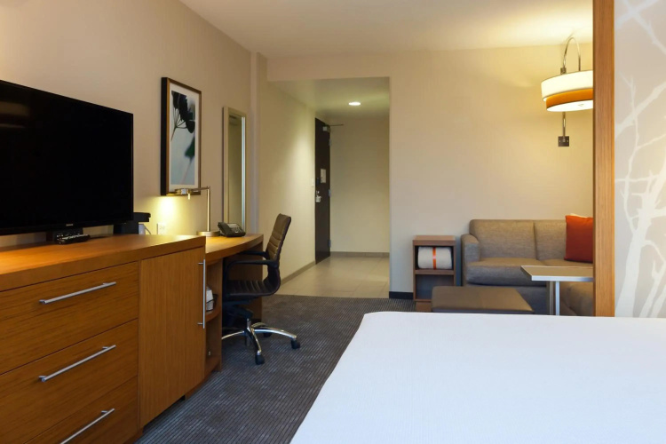 Hyatt Place Chicago/River North