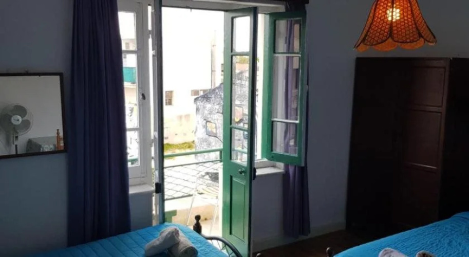 TRIANON Hostel - Central Paphos Old Town