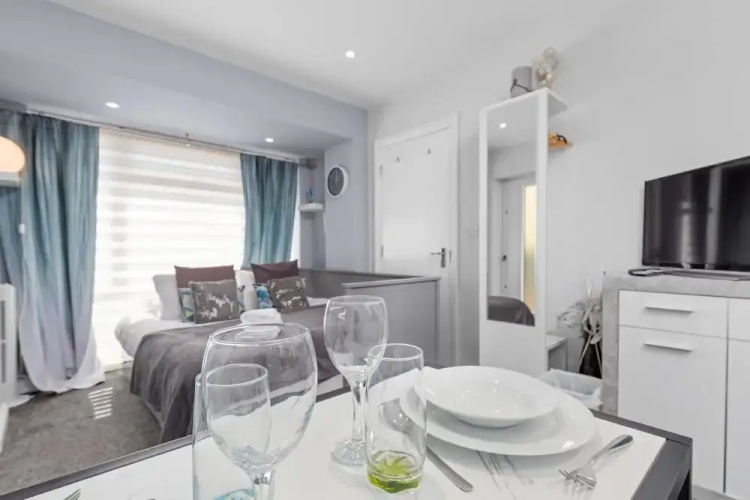 Boutique Studio Apartment By My Getaways