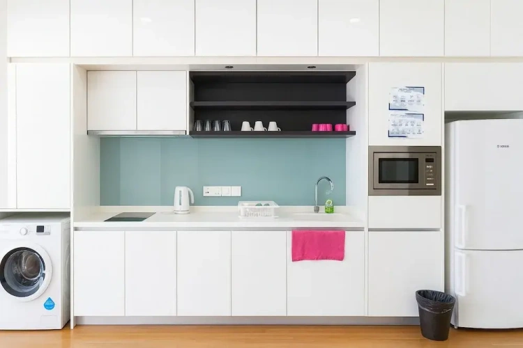 3 Bedrooms Apartment with city view