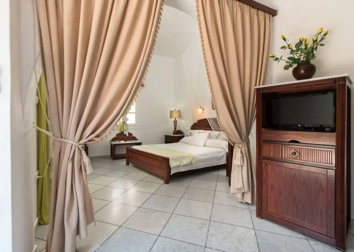 Standard room with balcony