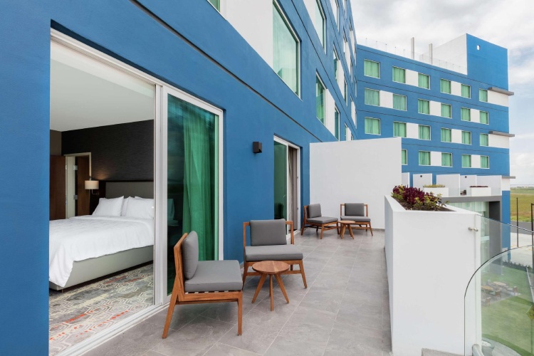 1 Bedroom Double Suite with balcony