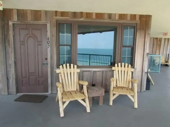 The Driftwood Resort