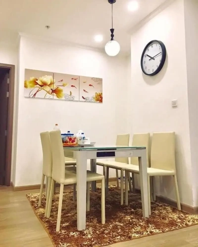 2 Bedrooms Apartment with balcony and with garden view