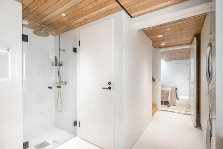 Scandinavian Townhouse with sauna