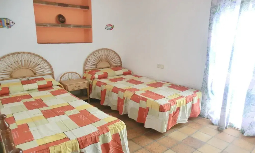 104650 - Villa in Blanes