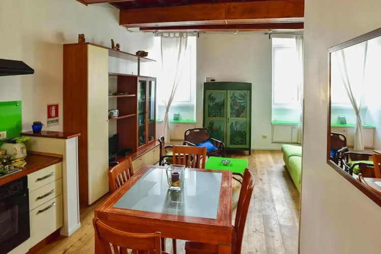 the blu and green apartment