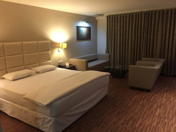 Hotel Platinum Inn